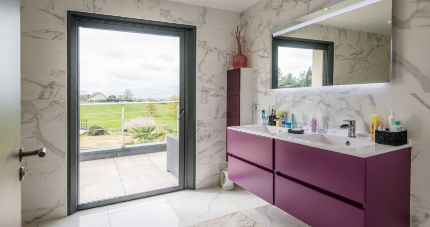 vente Demeure de ville et village Ussac