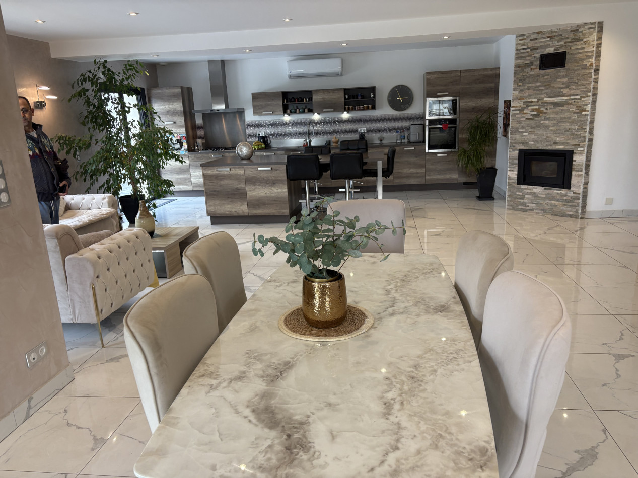 vente Demeure de ville et village Ussac - Photo 6