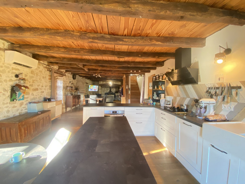 vente Maison et dépendances Vegennes - Photo 1