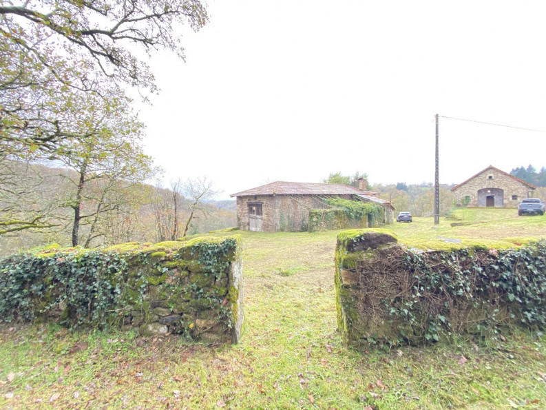 sale Maison et dépendances Le Bourg - Photo 7
