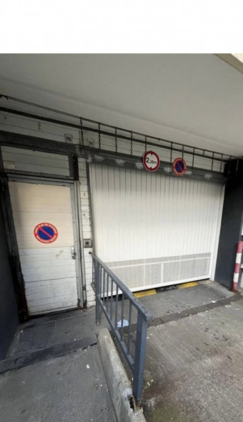 sale Garage Paris 19eme Arrondissement - Photo 1