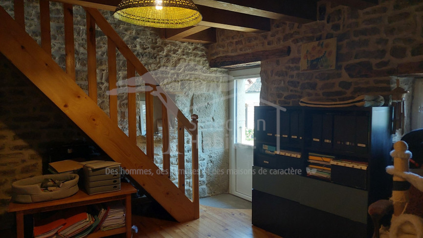 vente Maison de caractère Montrodat - Photo 9