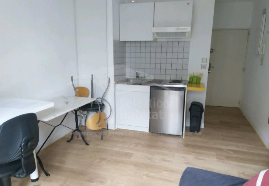 vente Studio Aurillac - Photo 4