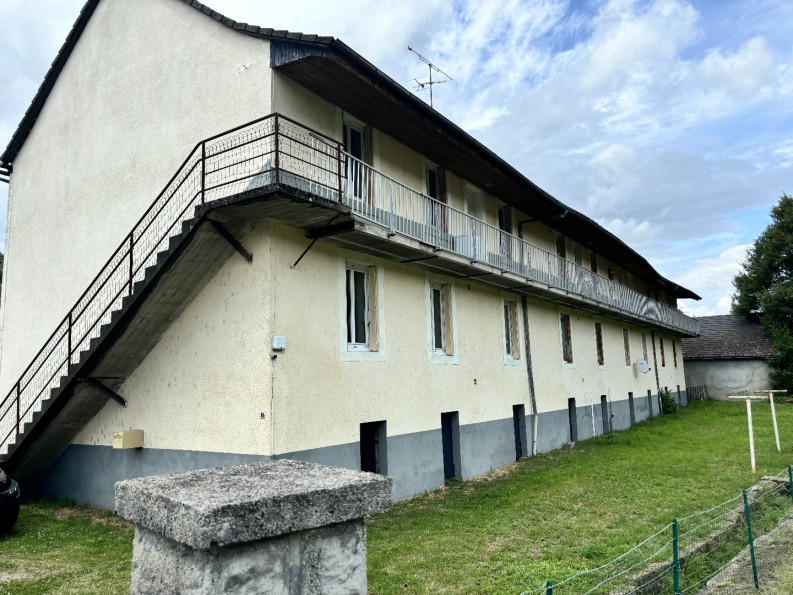 vente Immeuble Ydes - Photo 2