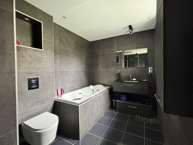 sale Grange Le Rouget - Photo 9