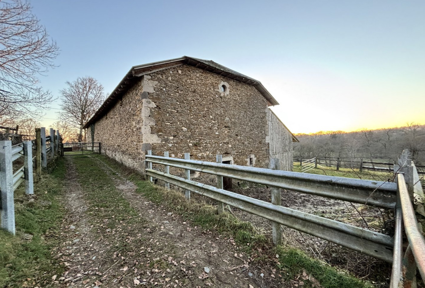 vente Grange Naucelles - Photo 7