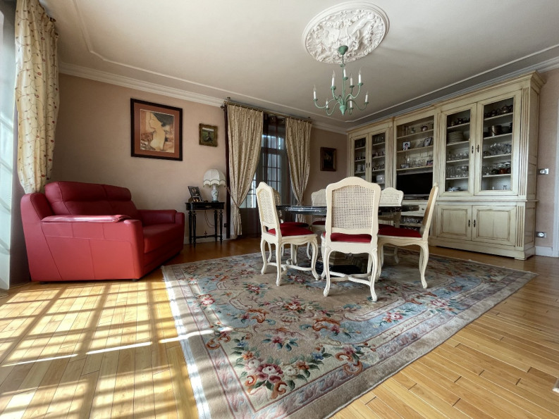 sale Maison bourgeoise Aurillac - Photo 6