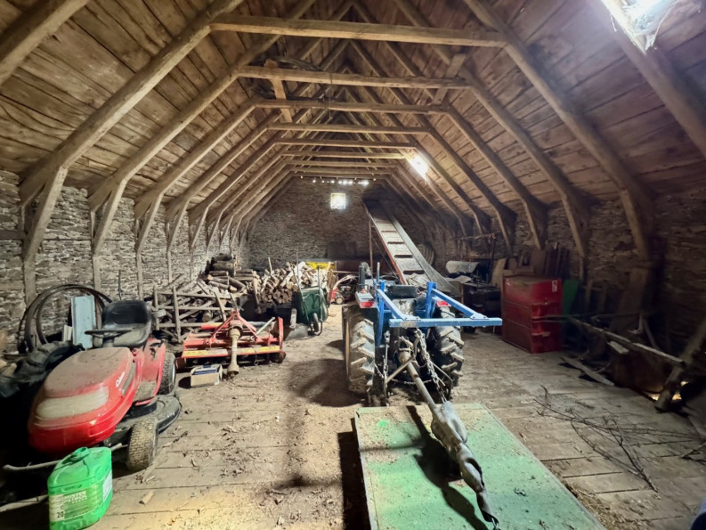 vente Corps de ferme Montsalvy - Photo 13