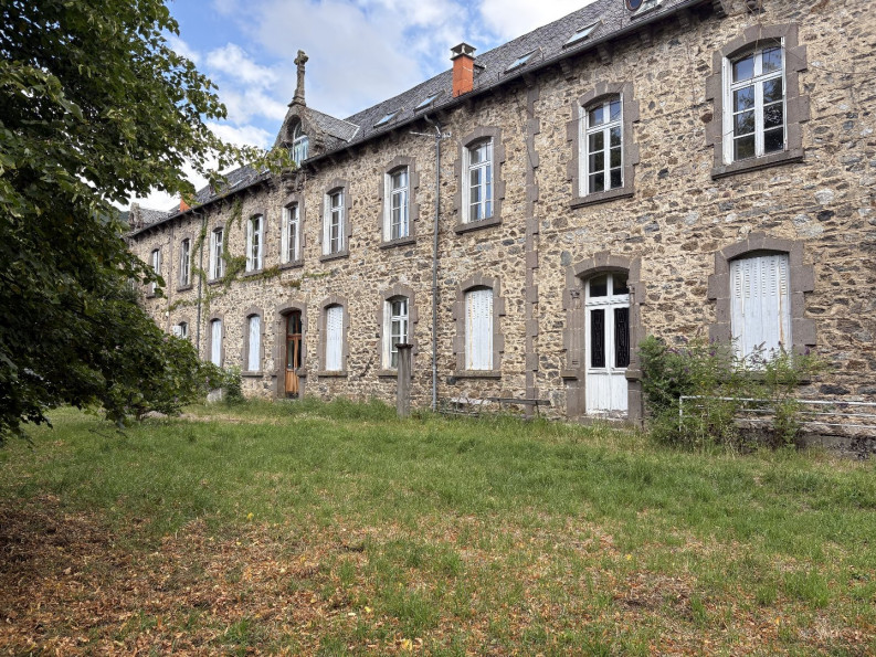 vente Demeure de ville et village Condat - Photo 1