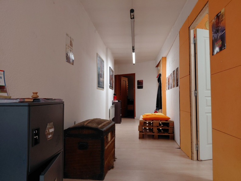 vente Locaux d'activité Aurillac - Photo 2