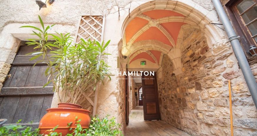 vente Hôtel Cordes-sur-ciel