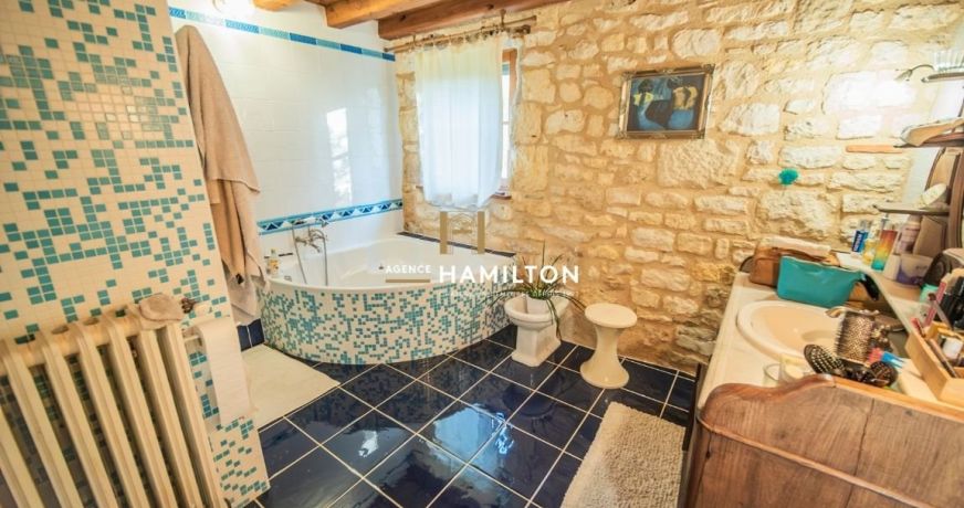 vente Longere Livers Cazelles