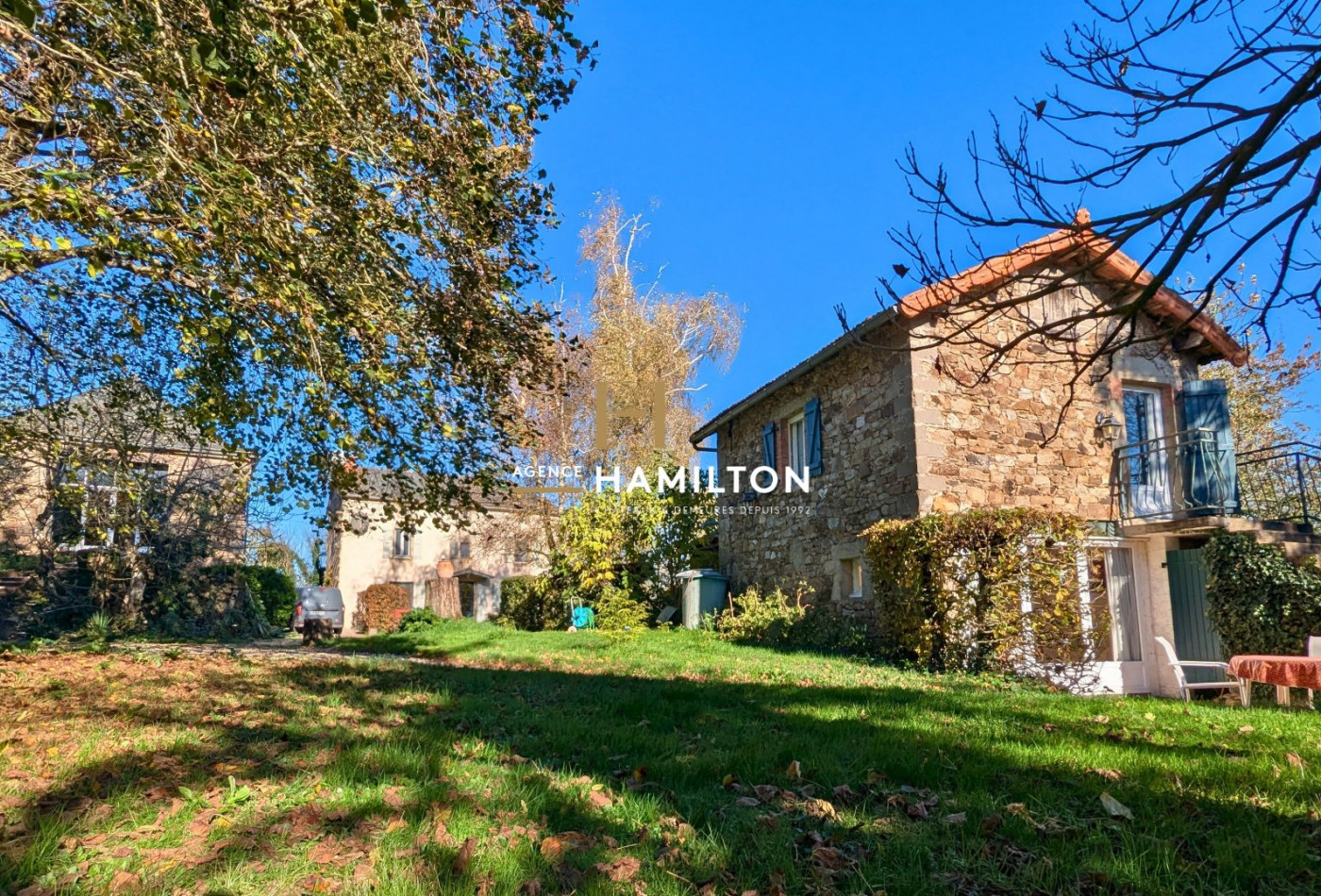 vente Maison et dépendances Laguepie - Photo 1