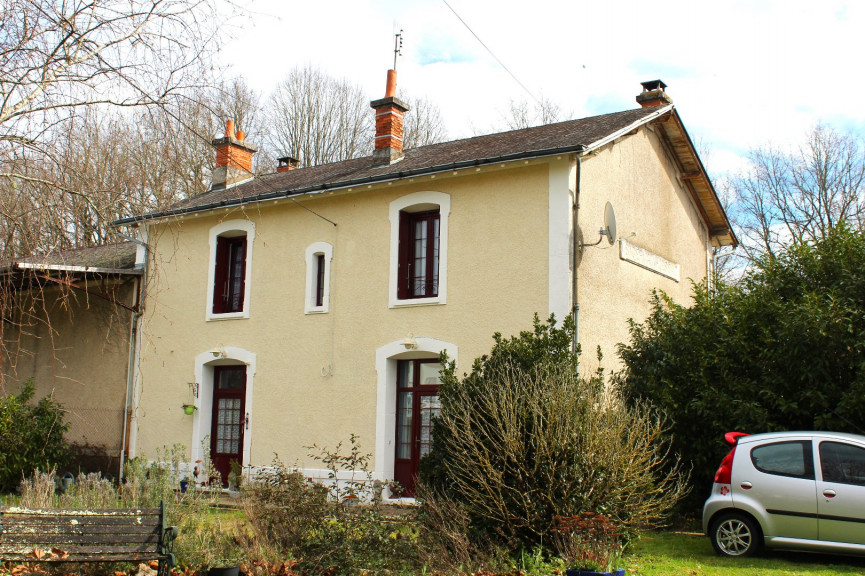 vente Maison de caractère Lessac - Photo 2