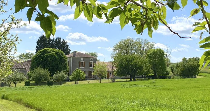 vente Maison de caractère Villebois Lavalette