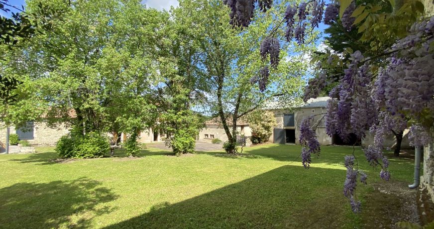 vente Maison de caractère Villebois Lavalette