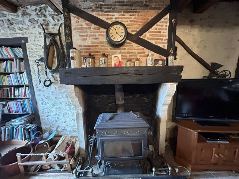 vente Maison de caractère Pleuville - Photo 6