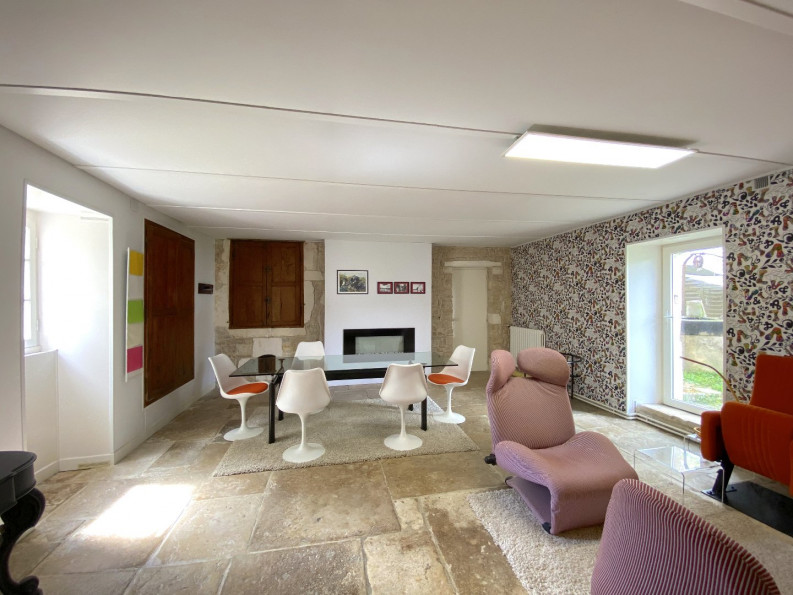 sale Maison de caractère Saint Angeau - Photo 7