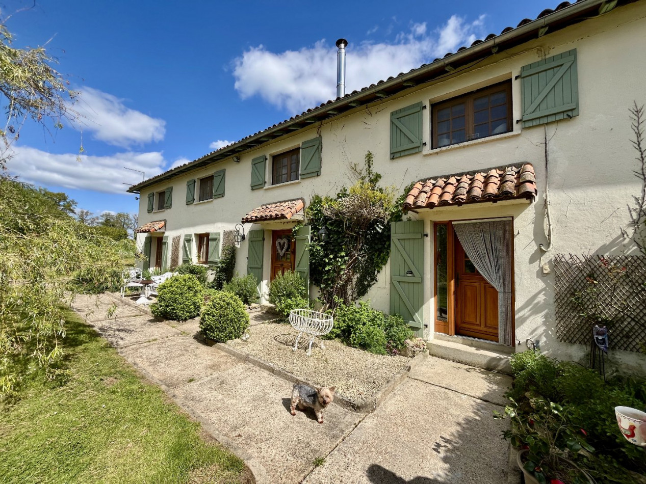 sale Domaine Genouille - Photo 1