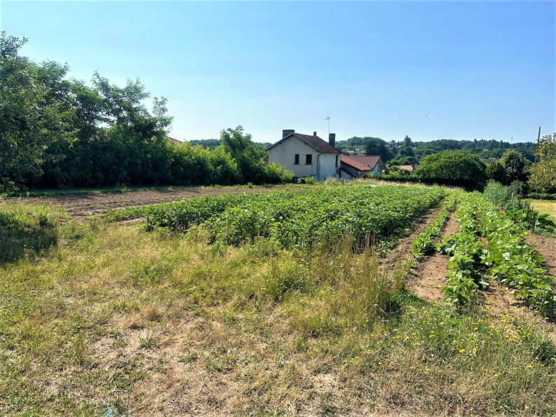 vente Terrain constructible Chabanais - Photo 3