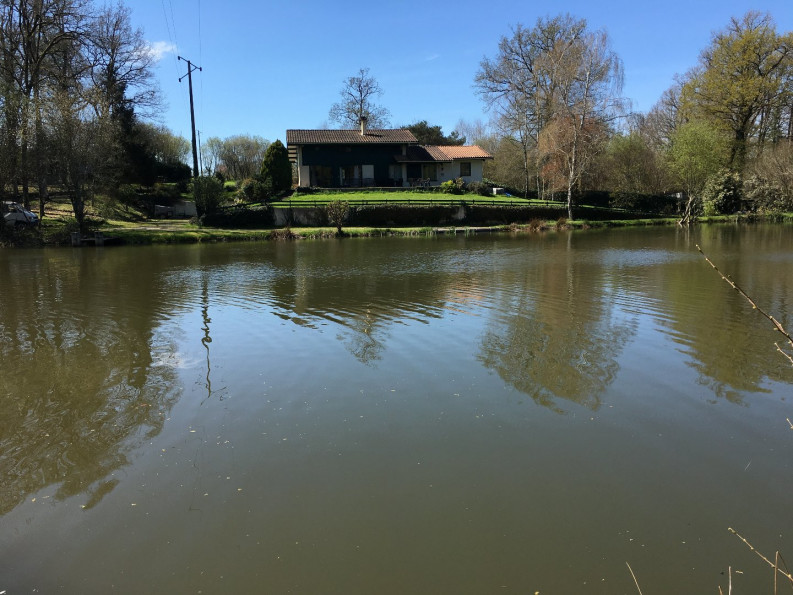 vente Résidence tourisme Chabrac - Photo 1