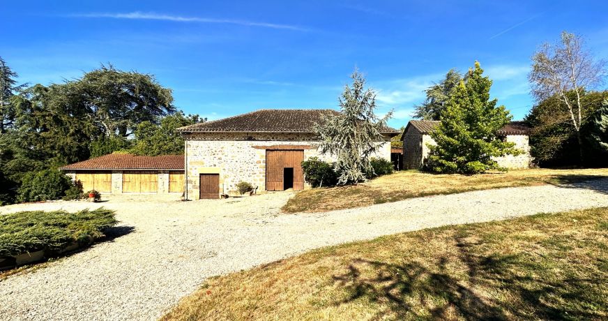 vente Manoir Confolens