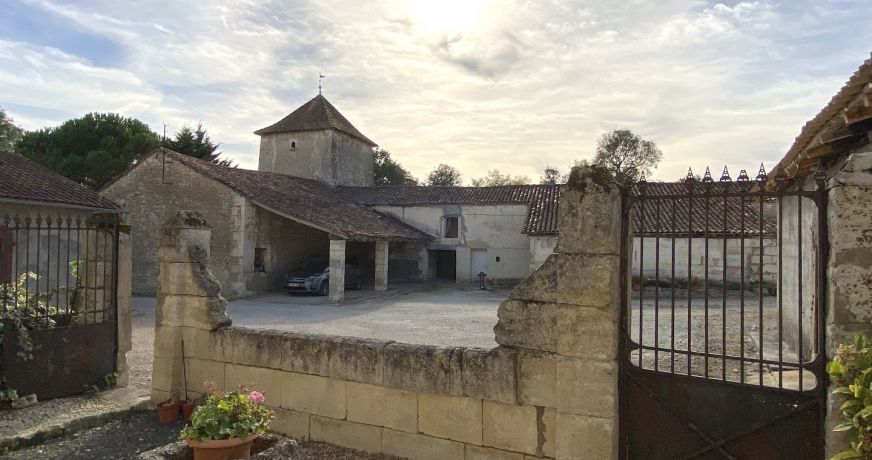vente Maison de caractère Villebois Lavalette