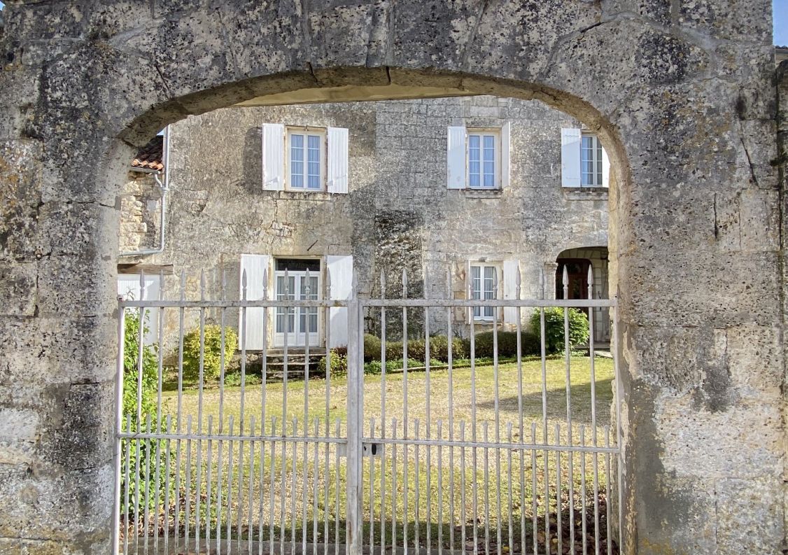 vente Maison de caractère Sers