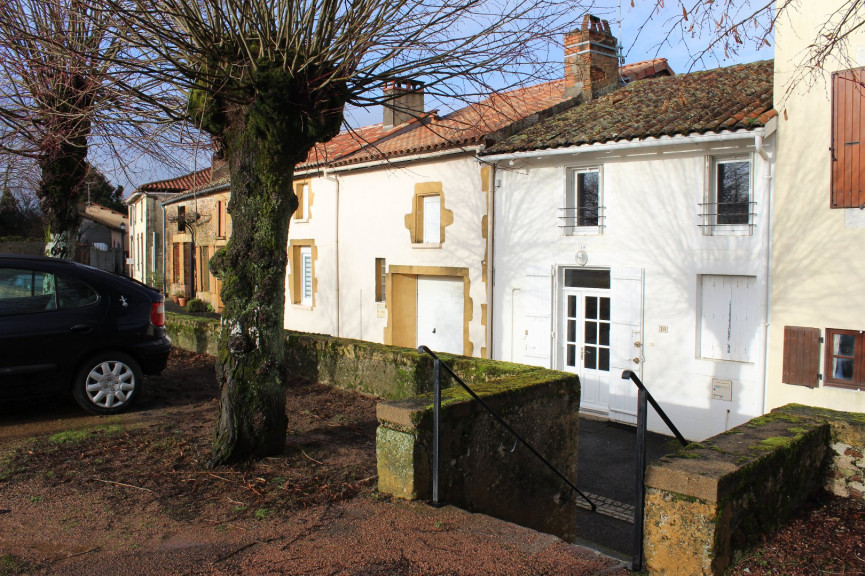 vente Maison de village Availles Limouzine - Photo 1