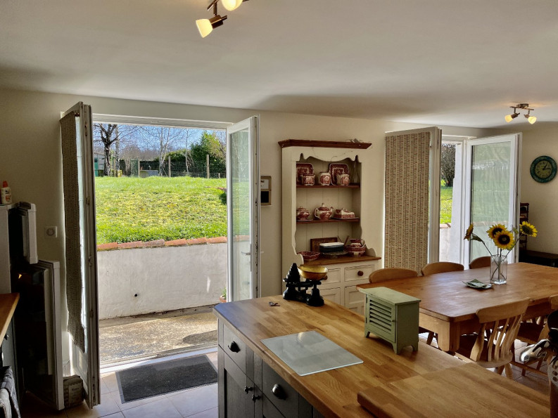 vente Maison Le Vigeant - Photo 9