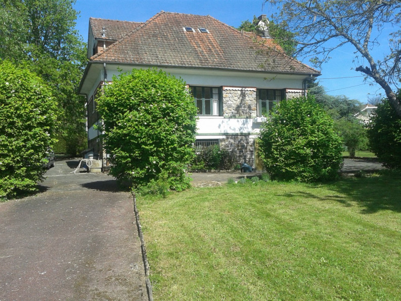 sale Maison de caractère Rochechouart - Photo 9