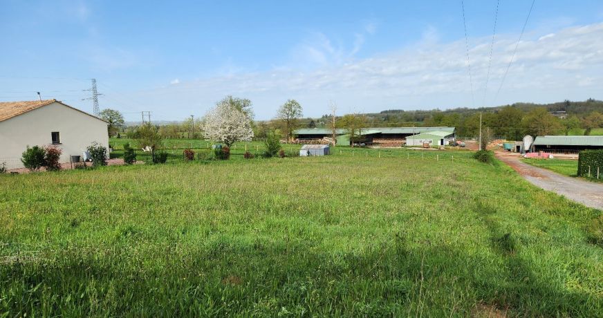 vente Terrain Chabanais