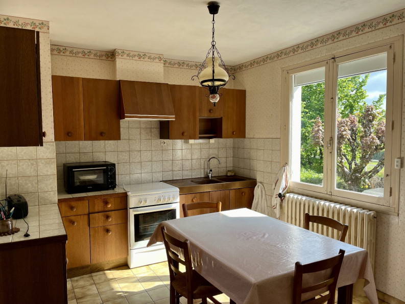 vente Maison L'isle Jourdain - Photo 7