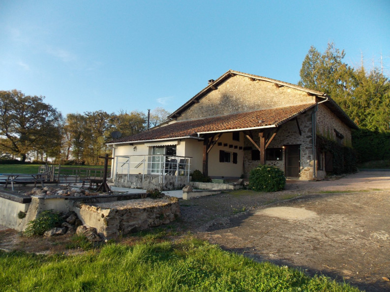 vente Maison de campagne Les Salles Lavauguyon - Photo 19