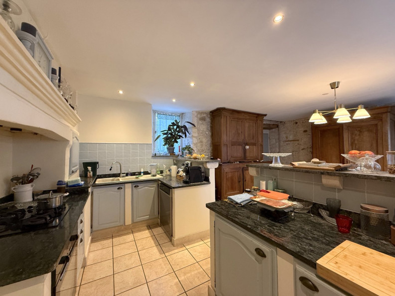 sale Maison de caractère Charras - Photo 8