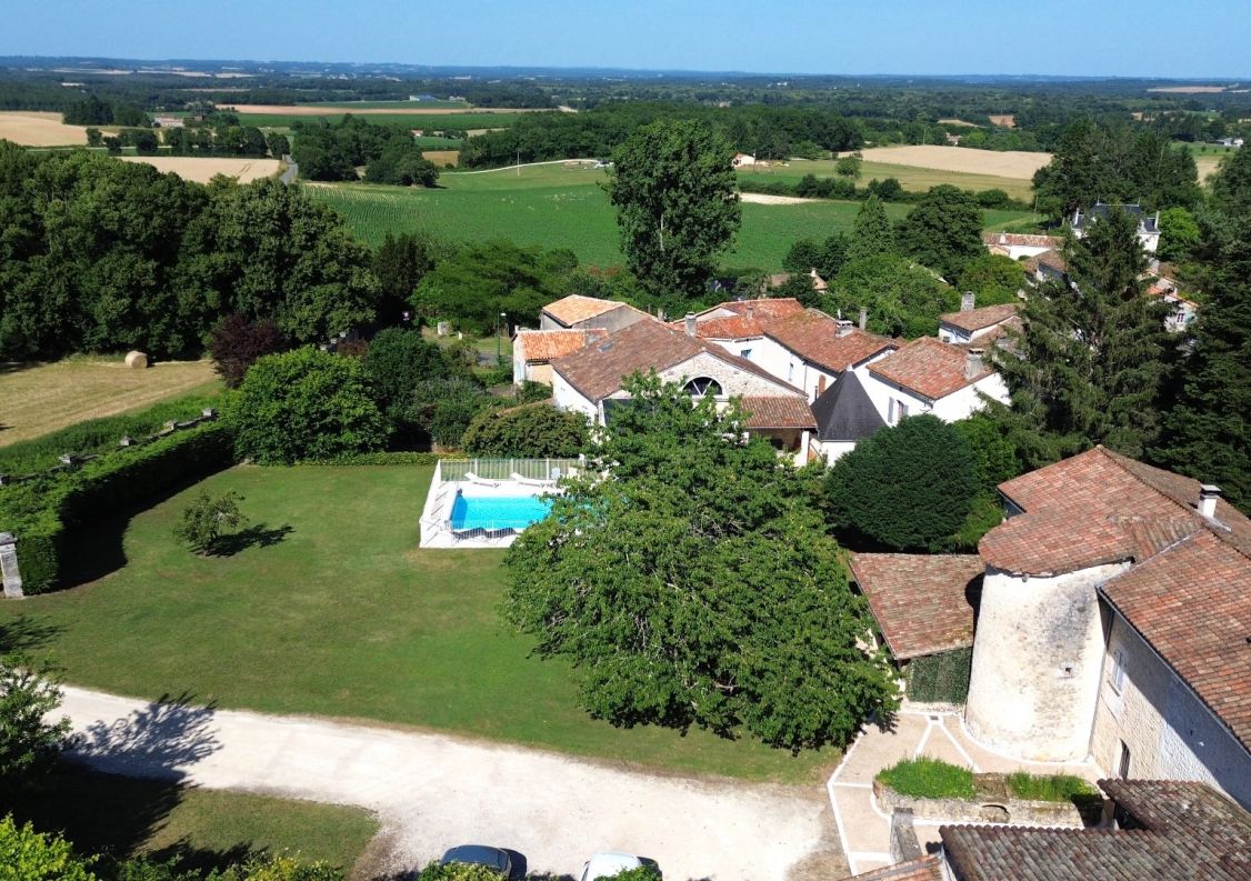sale Maison de caractère Charras