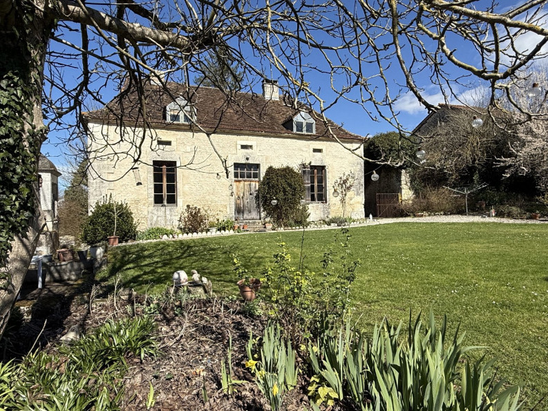 vente Maison de caractère Saint Paul Lizonne - Photo 1