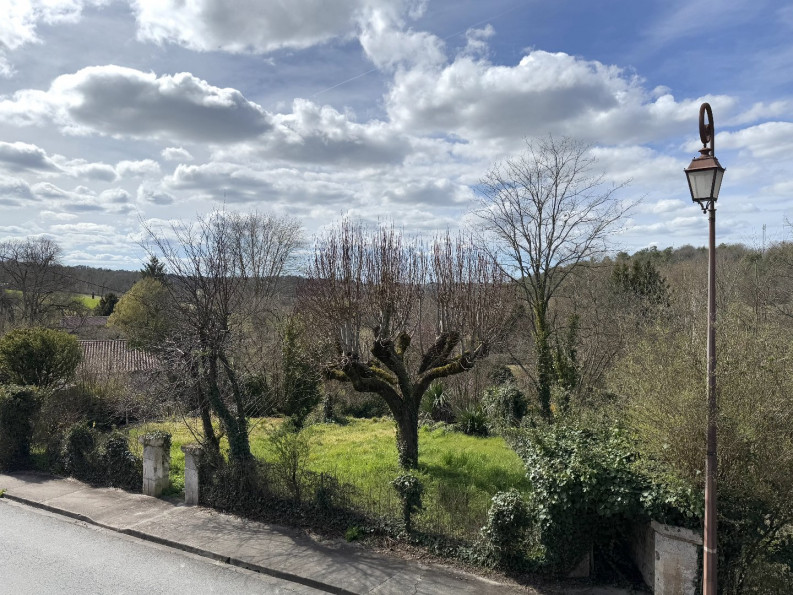 sale Maison de caractère Grand Brassac - Photo 3