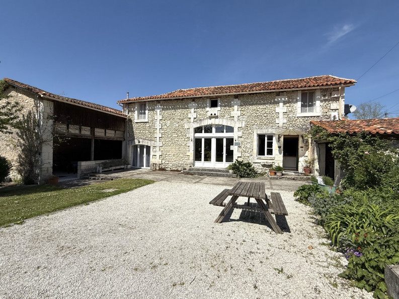 vente Maison de caractère Nanteuil Auriac De Bourzac - Photo 2