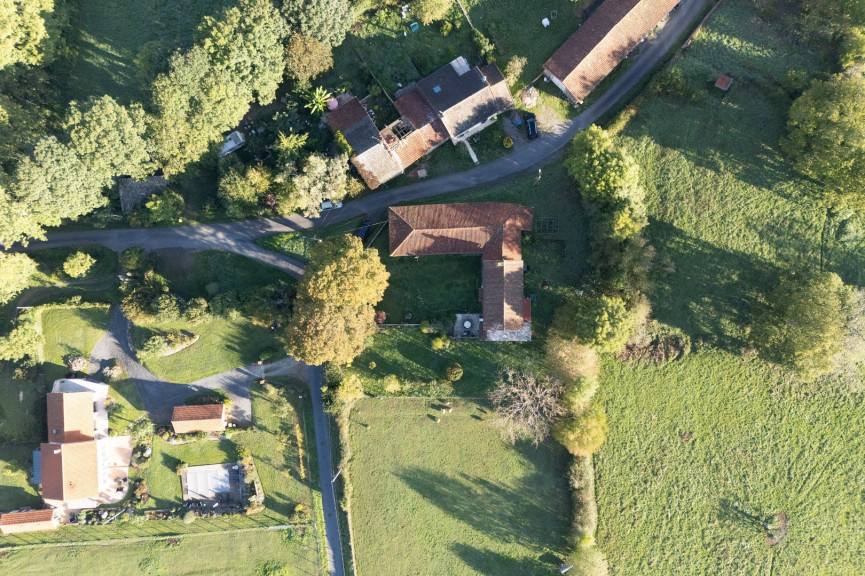 sale Maison de caractère Roumazieres Loubert - Photo 15