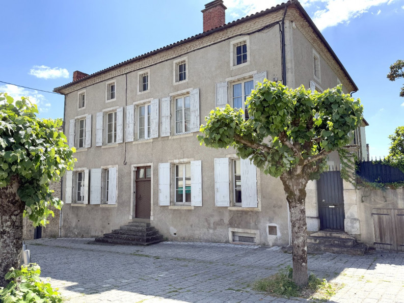vente Maison Nontron - Photo 1