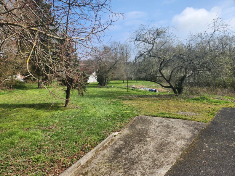 vente Maison Alloue - Photo 17