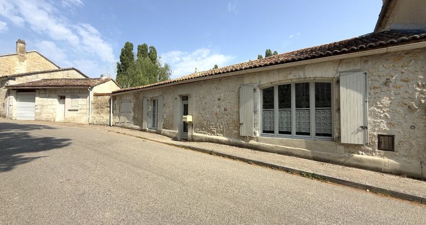 vente Maison Vouzan