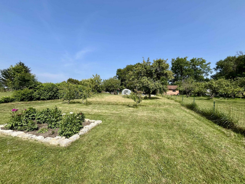 vente Maison L'isle Jourdain - Photo 2