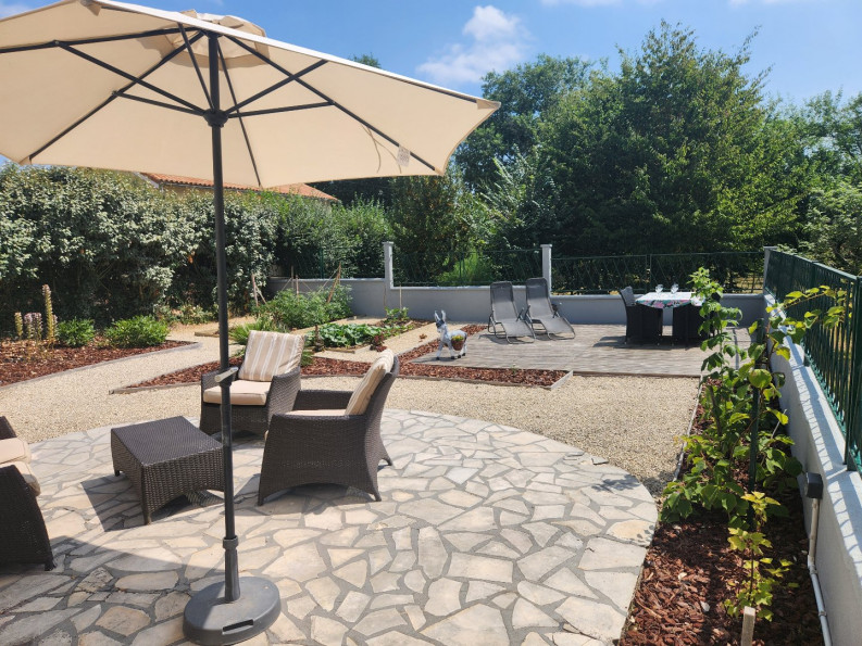 sale Maison Pressac - Photo 2