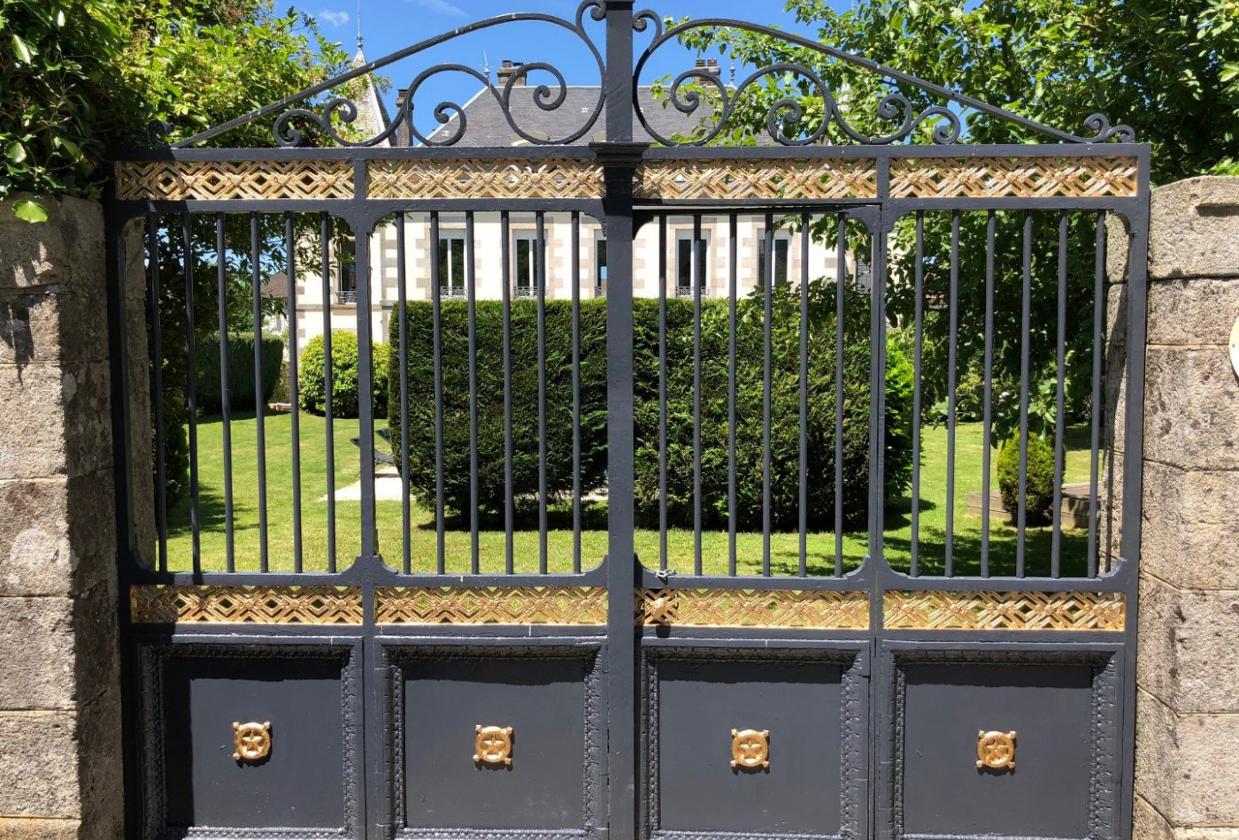 vente Château Chalus - Photo 3