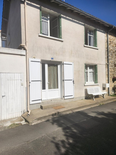 vente Maison Charroux - Photo 1