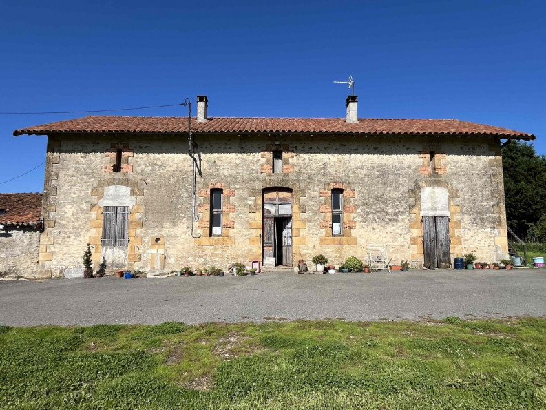 sale Maison Pressac - Photo 4