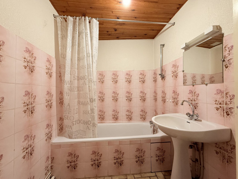 vente Maison Villebois Lavalette - Photo 8