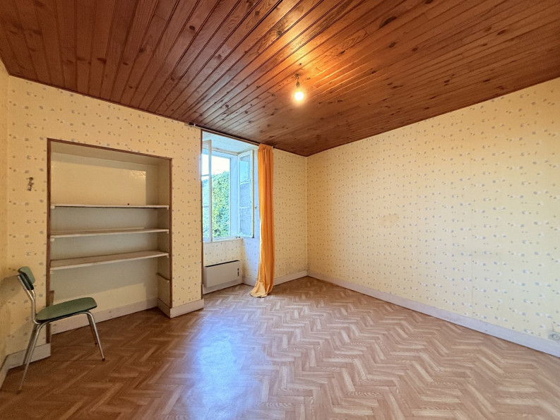 vente Maison Villebois Lavalette - Photo 6